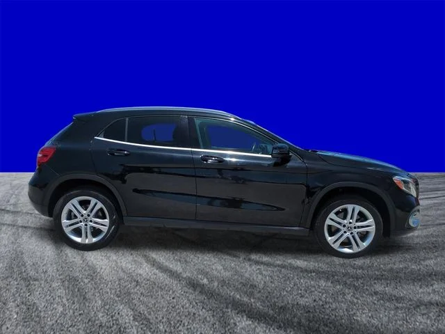 Used 2020  Mercedes-Benz GLA 250 image 3