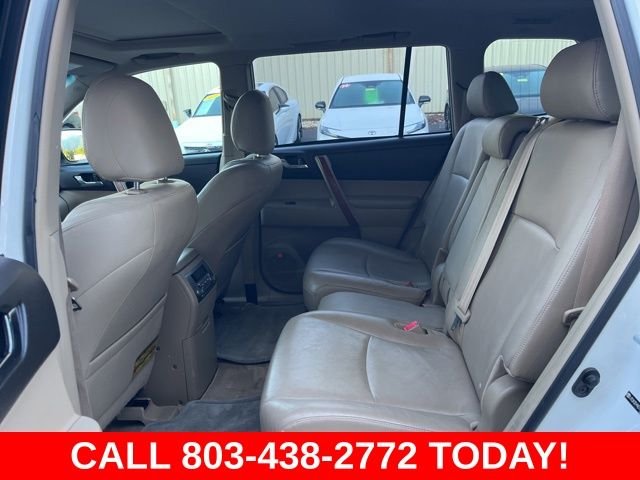 Used 2010 White Toyota Limited image 12