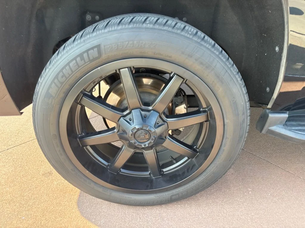 Used 2019 Black Chevrolet LT image 6