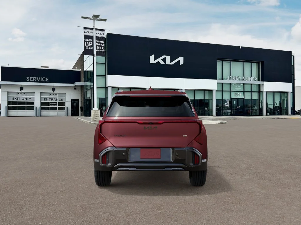 New 2027 Magma Red Matte Kia X-Line S image 5