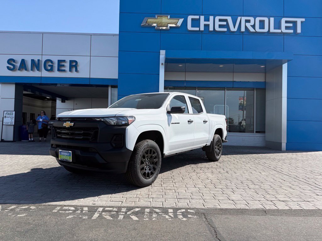2026 Chevrolet Colorado WT view 2