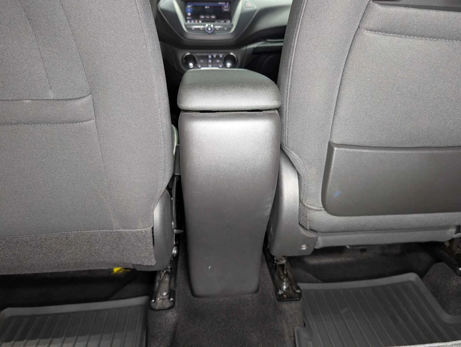 Used 2022 Summit White Chevrolet LT image 20