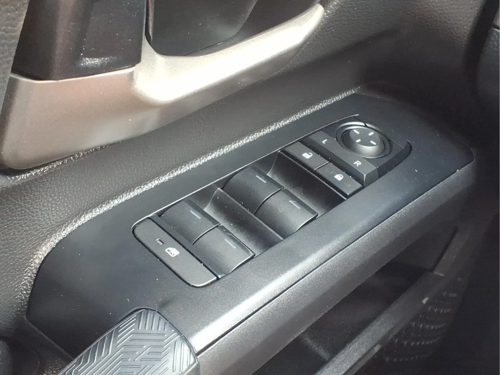 Used 2024  Toyota TRD Off-Road image 19