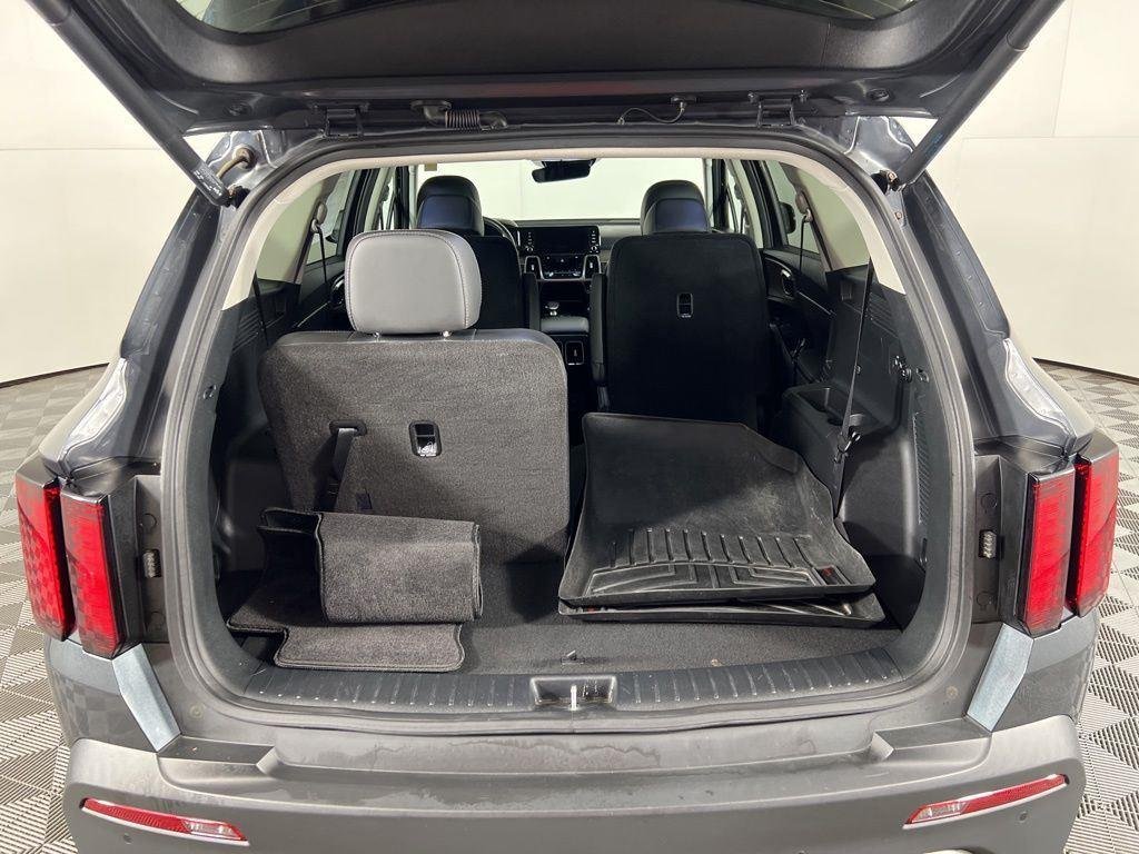 Used 2023 Grey Kia X-Line EX image 12