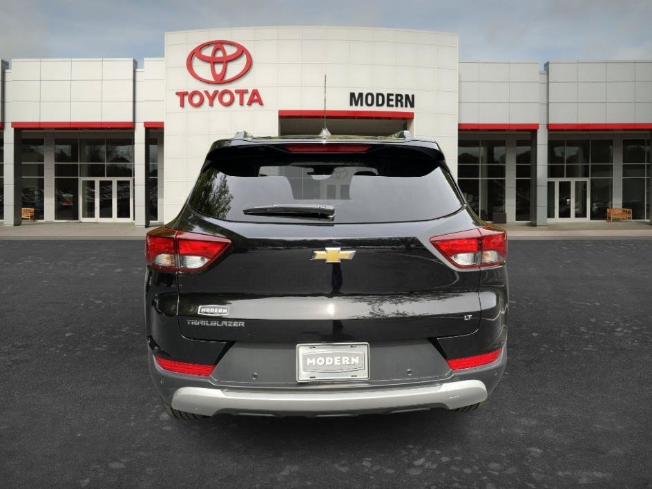 Used 2022 Mosaic Black Metallic Chevrolet LT image 6