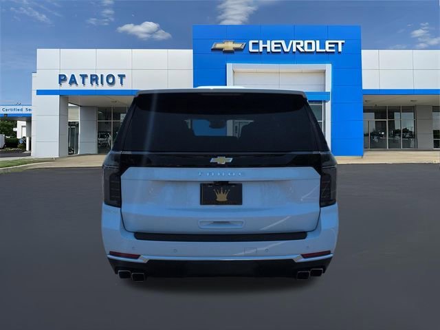 New 2026 Polar White Tricoat Chevrolet High Country image 9