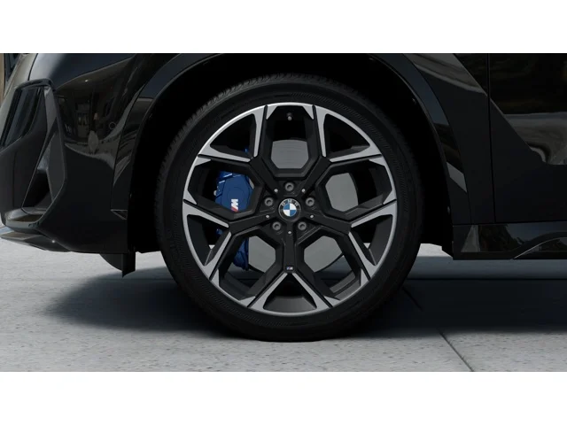 New 2026 Black Sapphire Metallic BMW M35i image 7