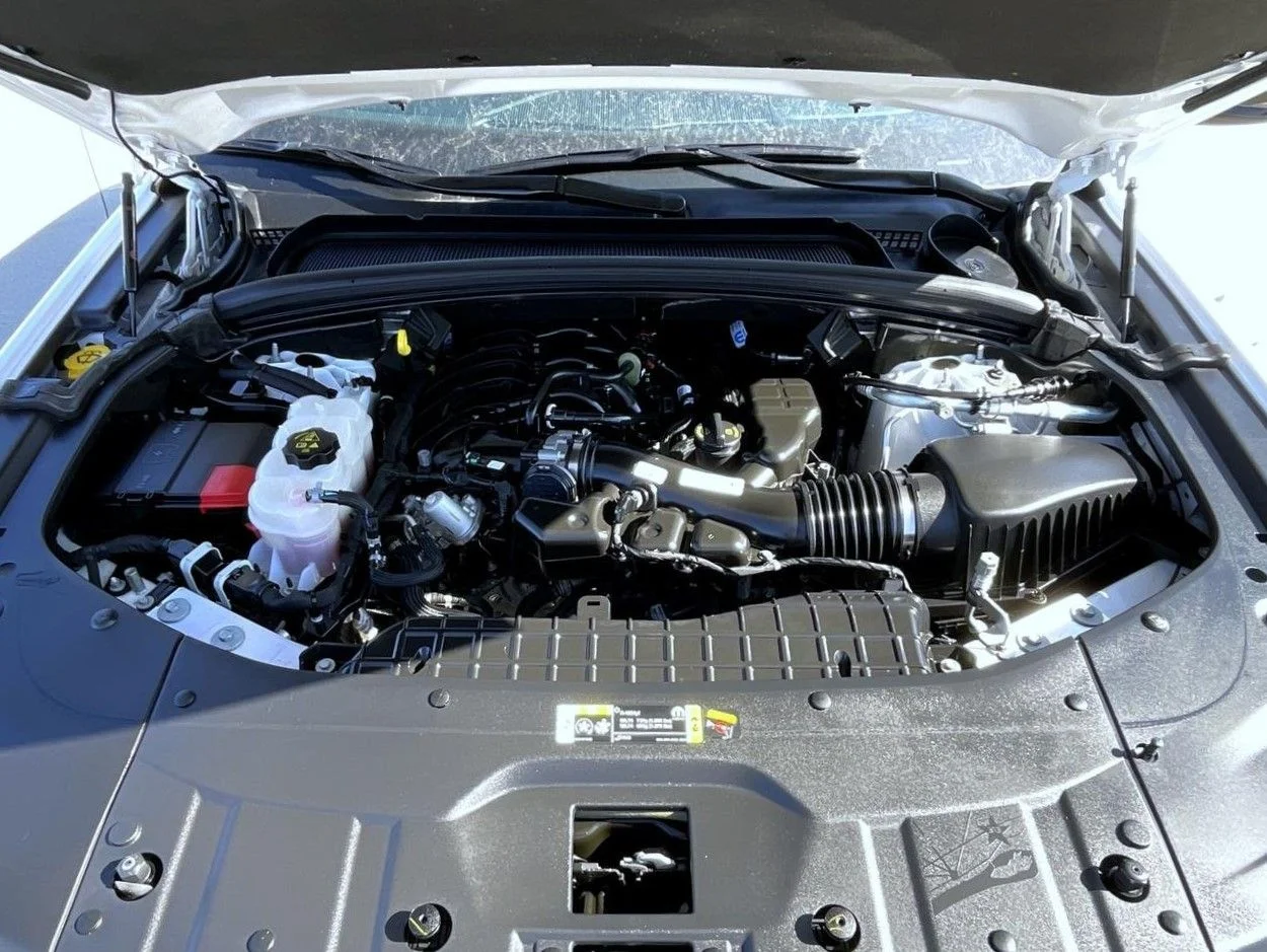 Used 2023 White Jeep Altitude X image 25