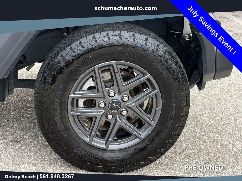 Used 2024 White Jeep Sport S image 9