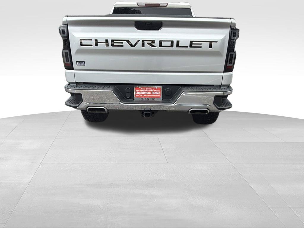 Used 2021 Silver Chevrolet LT image 11