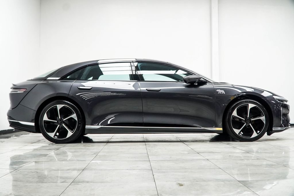 Used 2024 Gray Lucid Touring image 7
