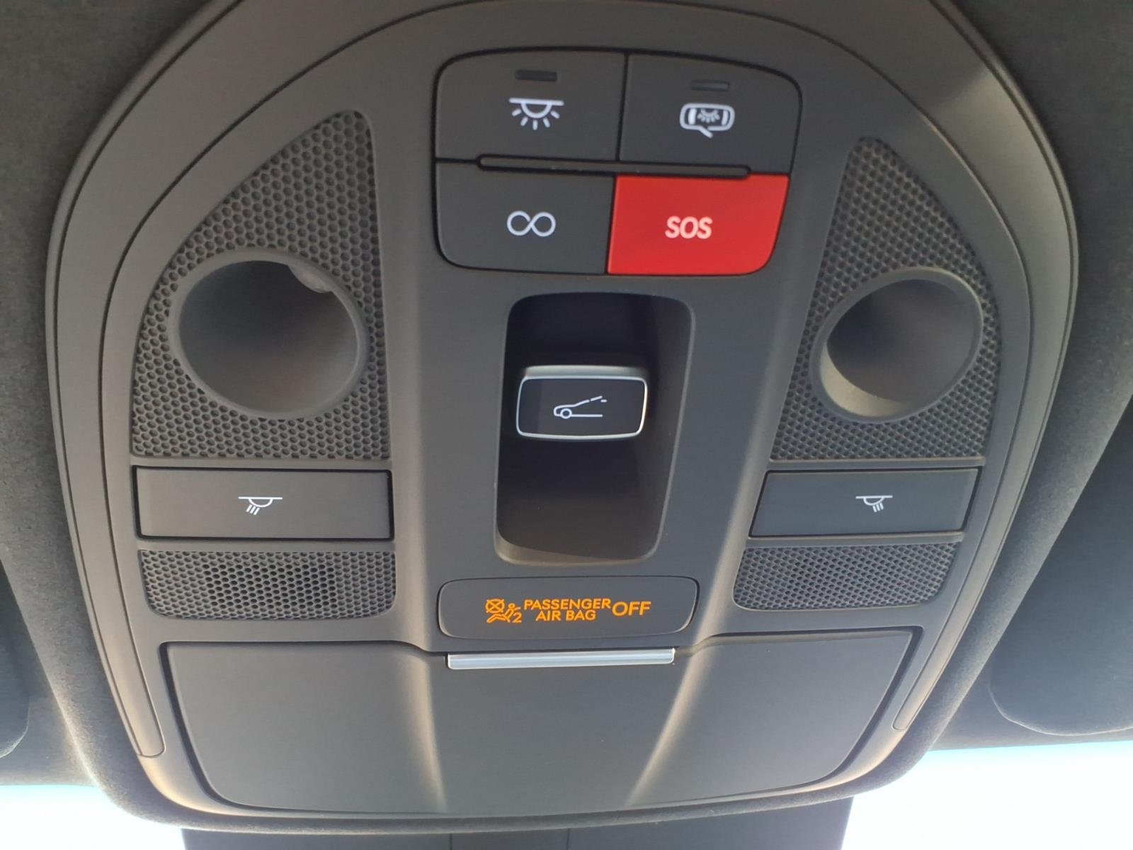 2025 GENESIS G70 Sport Advanced - Photo 24