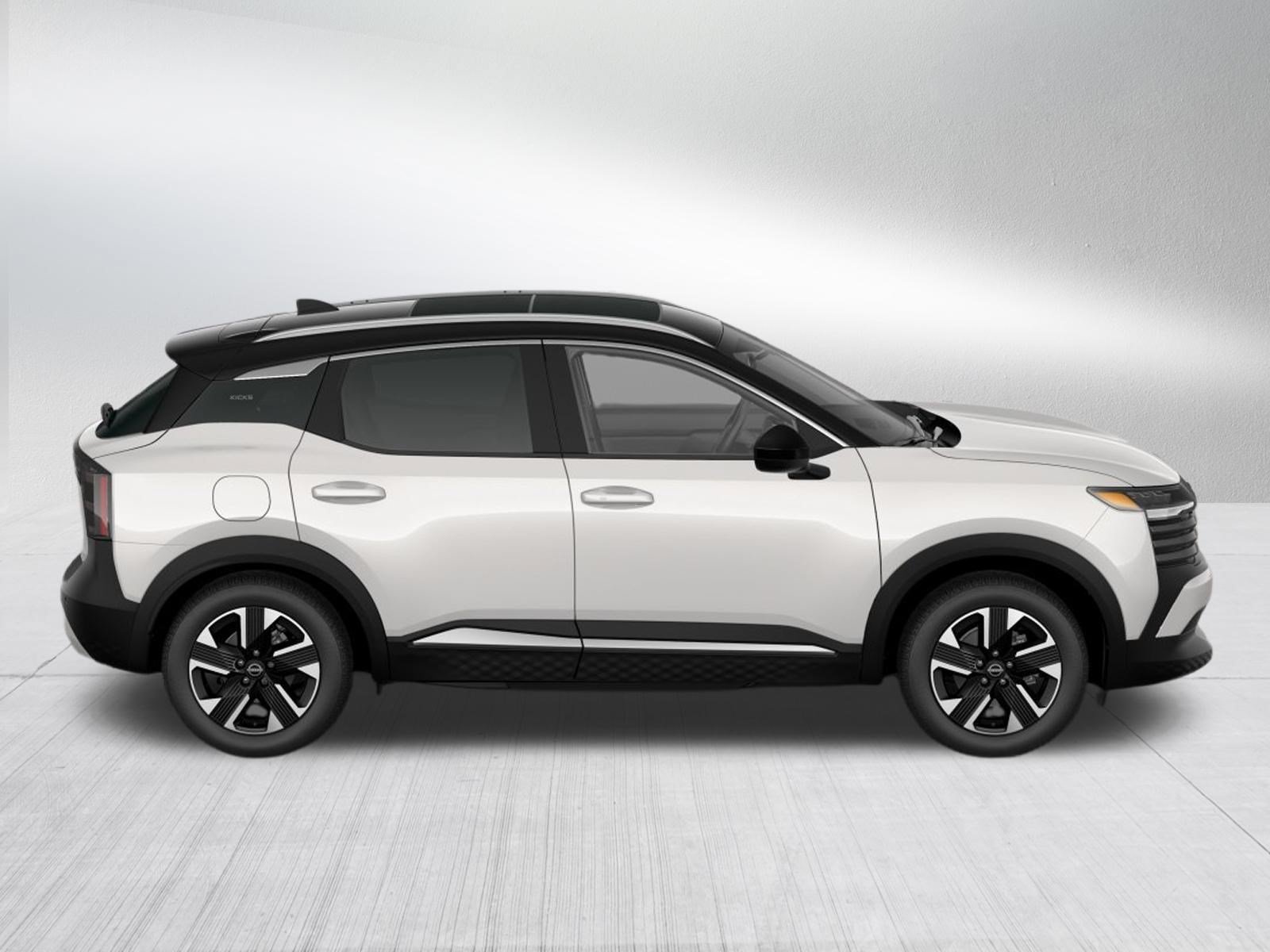 New 2026 Aspen White TriCoat / Super Black Two-tone Nissan SV image 4