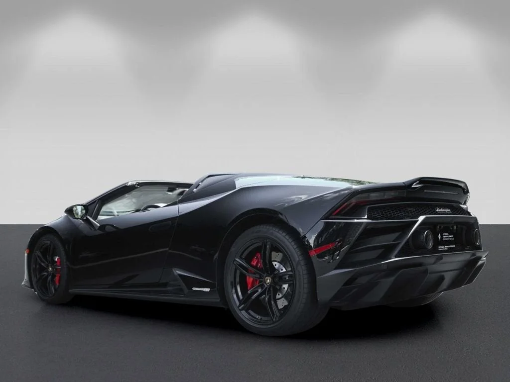 Used 2020 Nero Noctis Lamborghini Base image 5