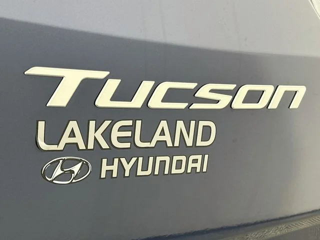 New 2026 Hyundai TUCSON SE