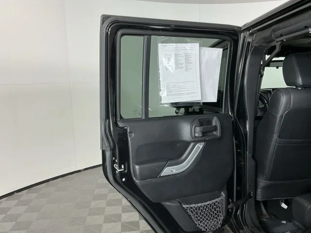 Used 2012 Black Jeep Unlimited Rubicon image 22