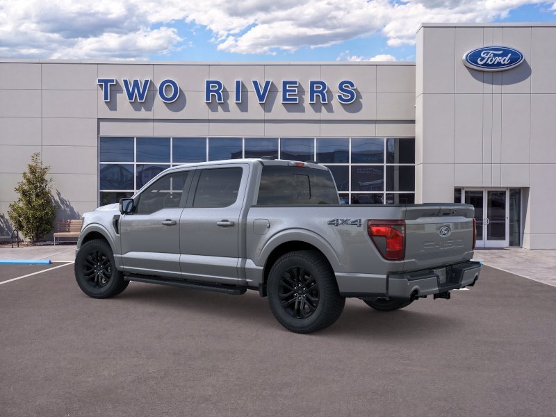 New 2026 Carbonized Gray Metallic Ford XLT image 4