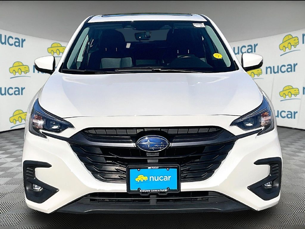 Used 2025 Crystal White Pearl Subaru Limited image 2
