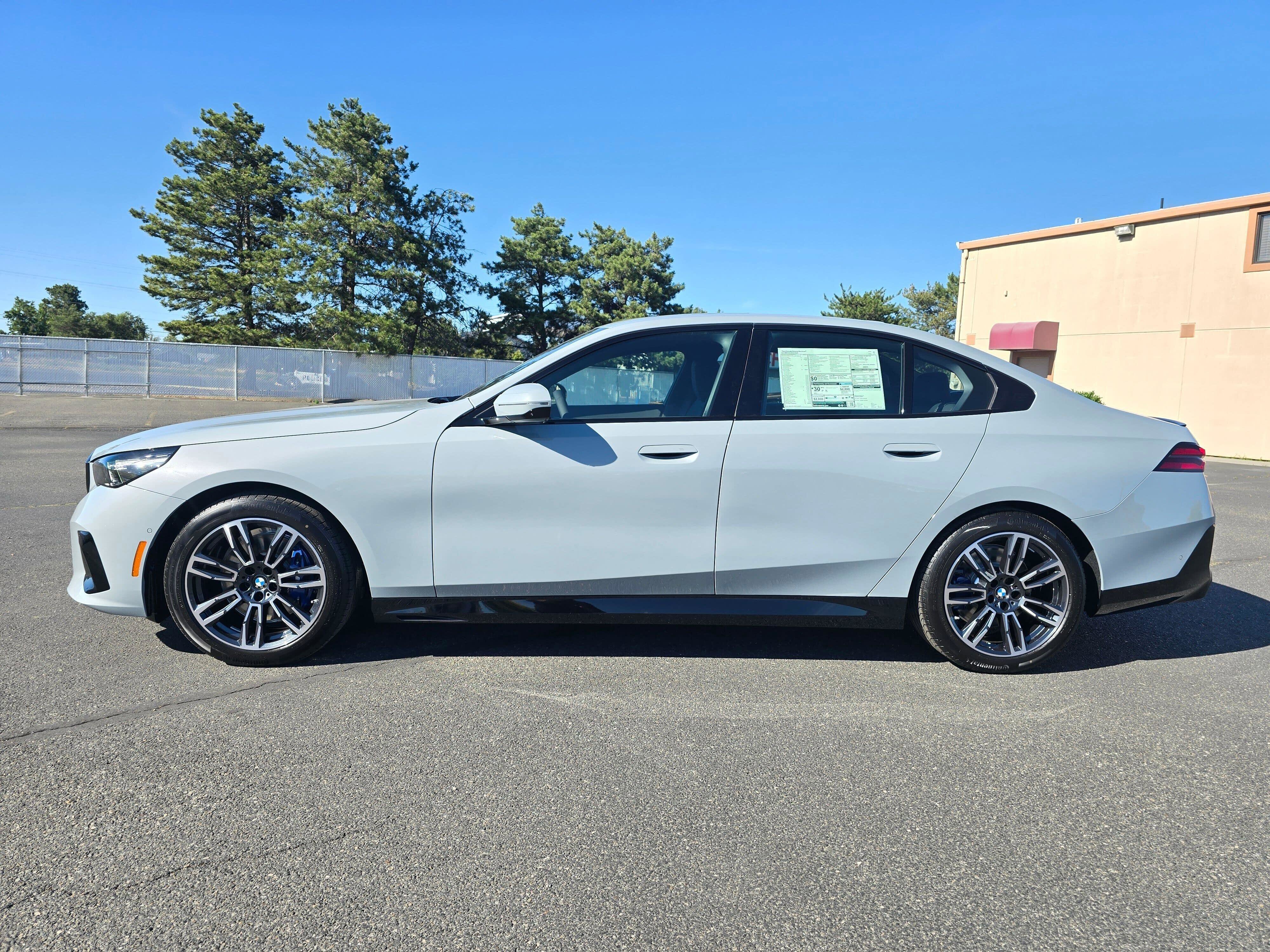 New 2027 Brooklyn Grey Metallic BMW 530i xDrive image 3