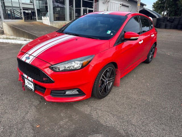 Used 2017 Red Ford ST image 2