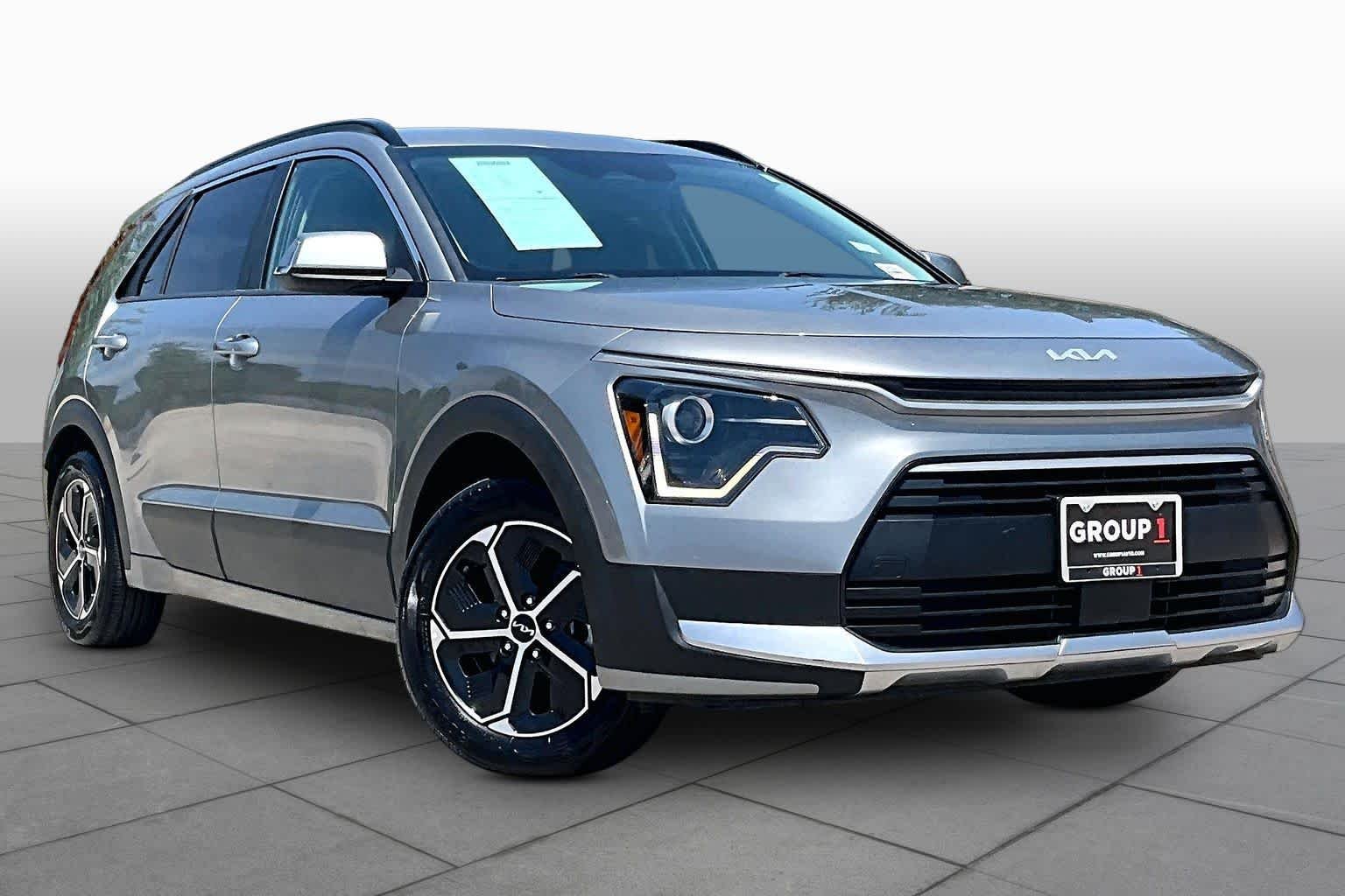 Pre-Owned 2023 Kia Niro EX