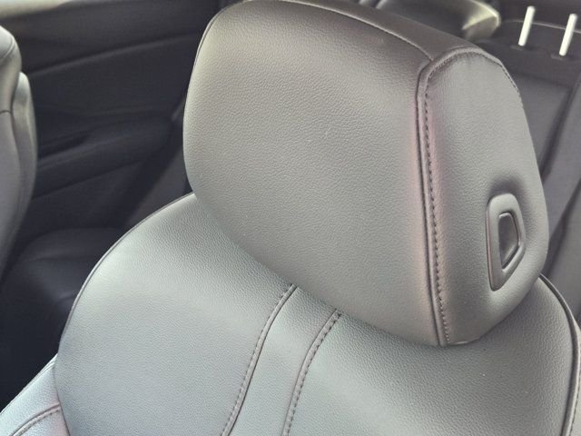 Used 2021  Acura Base image 14