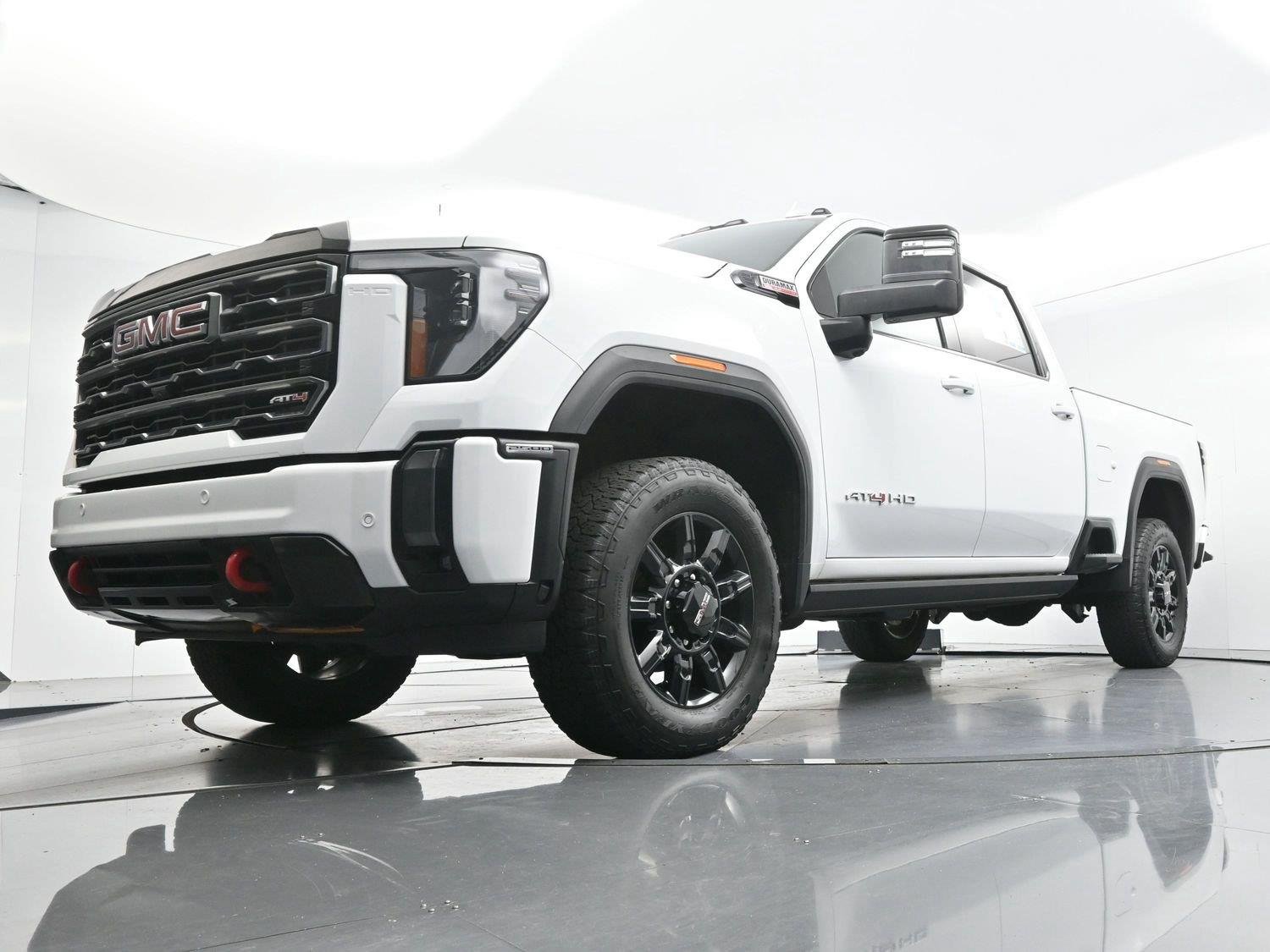 Used 2024 Summit White GMC AT4 image 51