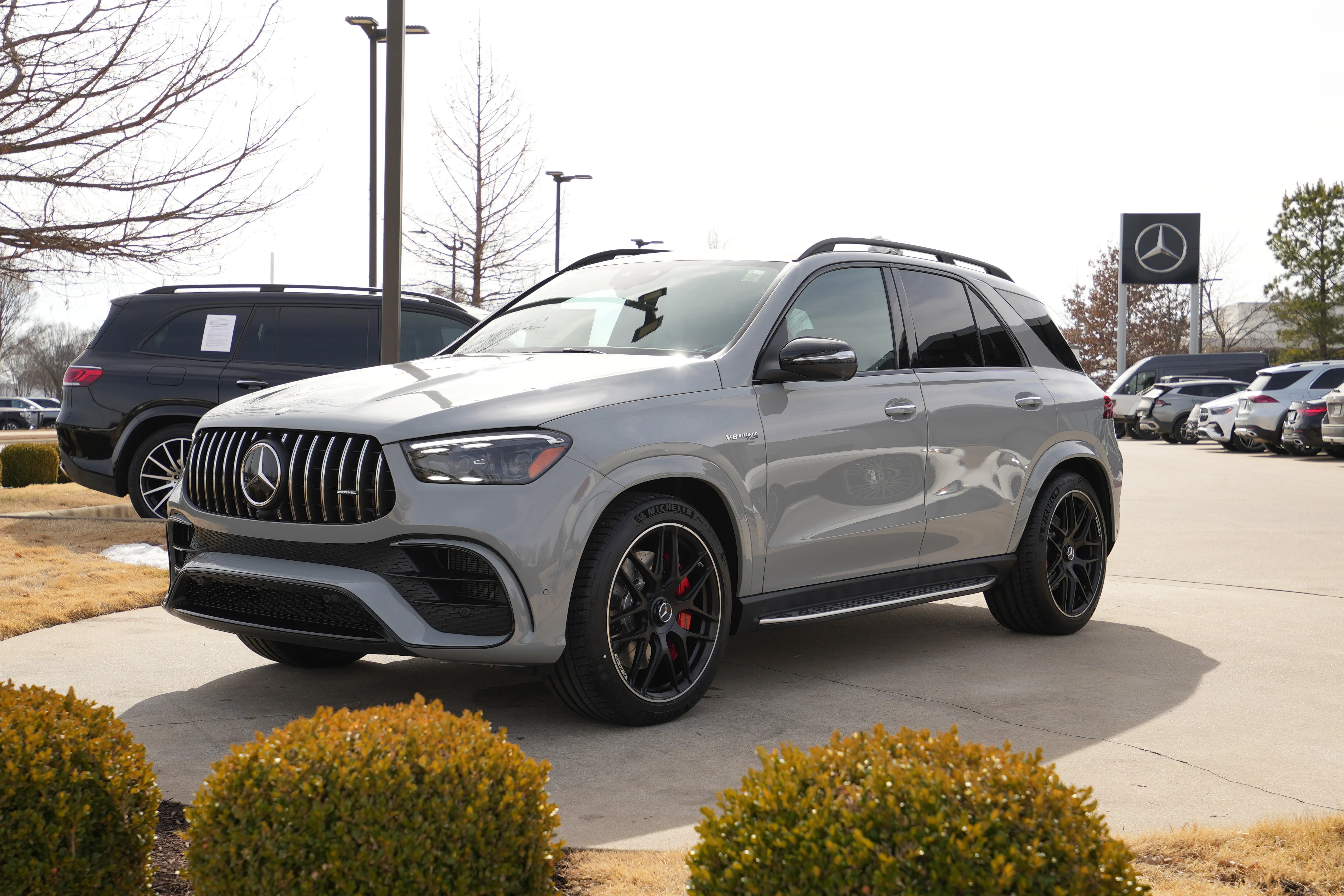 New 2026 MANUFAKTUR Alpine Grey Mercedes-Benz AMG® GLE 63 S image 4