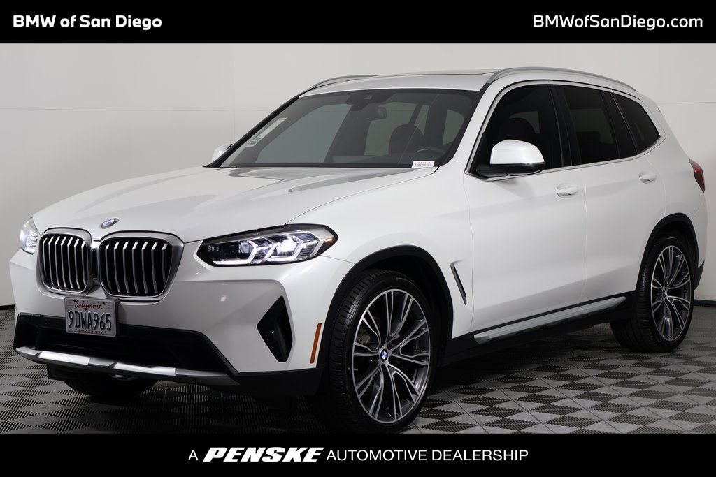 2023 BMW X3 sDrive30i's photo