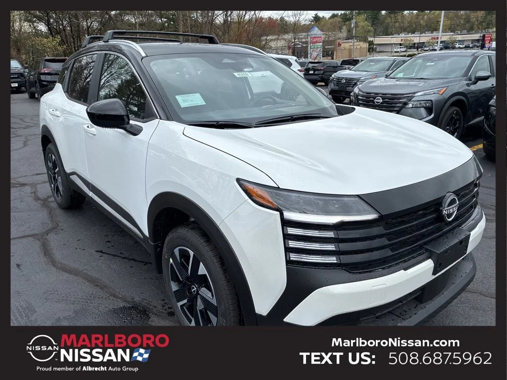 New 2026 Aspen White TriCoat / Super Black Two-tone Nissan SV image 1