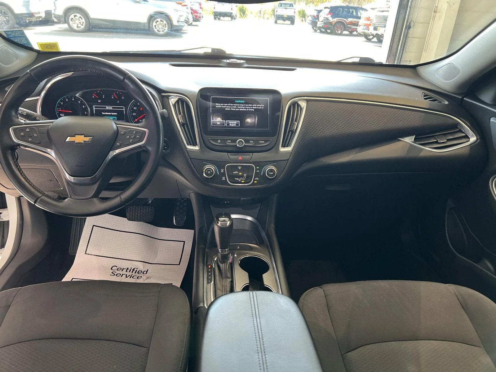 Used 2018 Summit White Chevrolet LT image 11