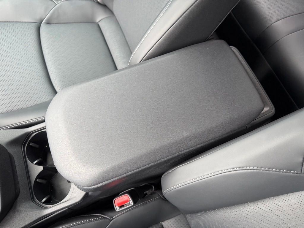 Used 2026 Smoked Carbon Subaru Premium image 25