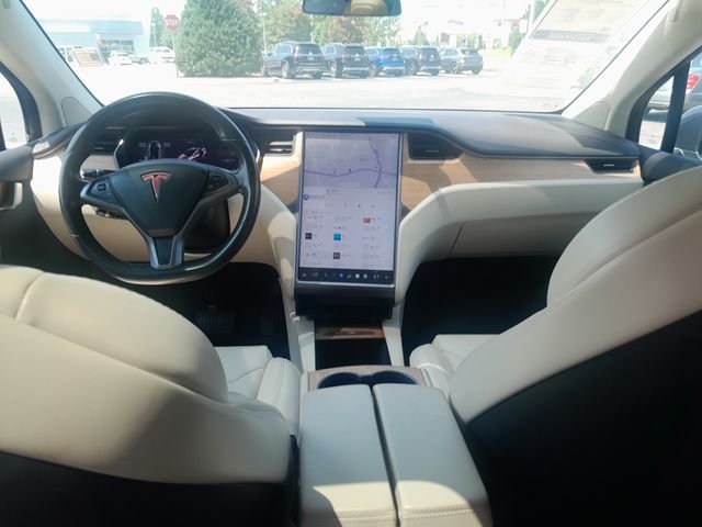 Used 2019 Solid Black Tesla P100D image 11