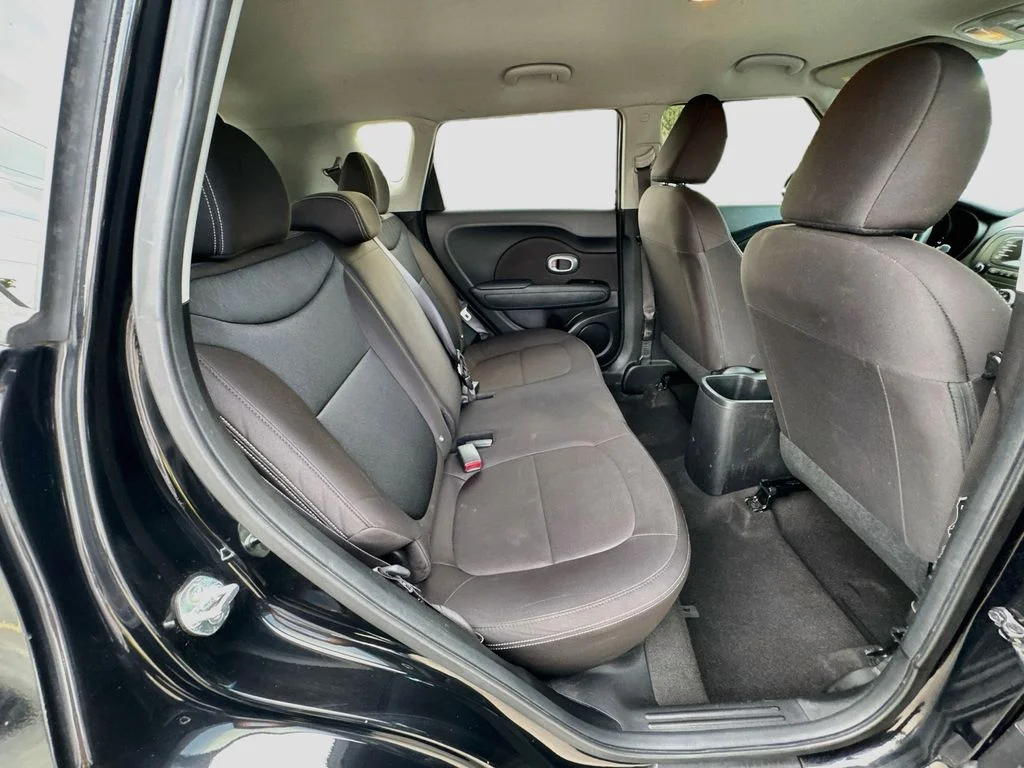 Used 2016 Black Kia Base image 29