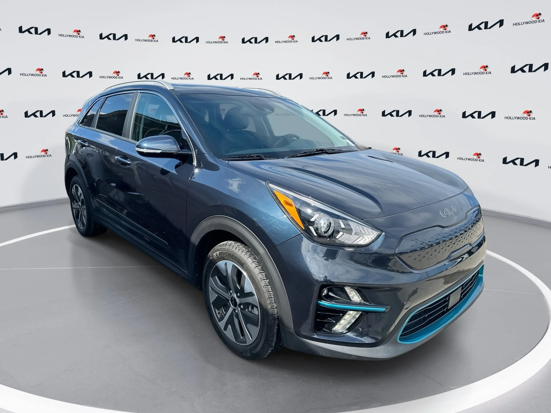 2022 Kia Niro EX Premium EV's photo