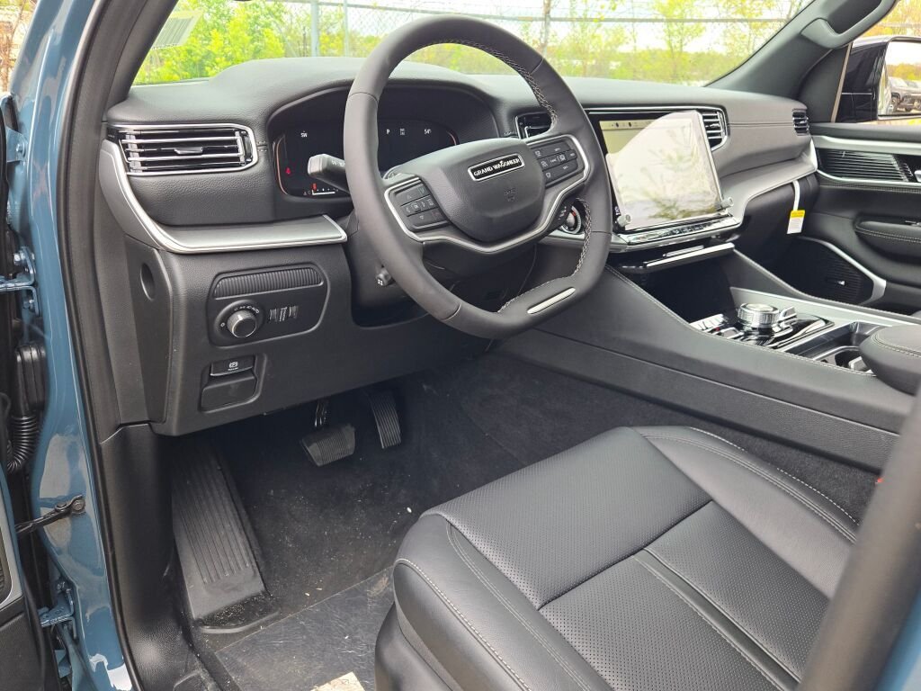 New 2026 Steel Blue Exterior Paint Jeep Limited Altitude image 21