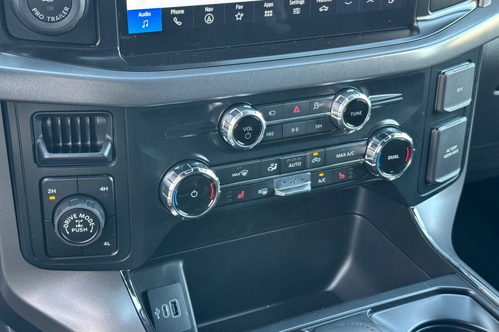 New 2026 Black Ford XLT image 16