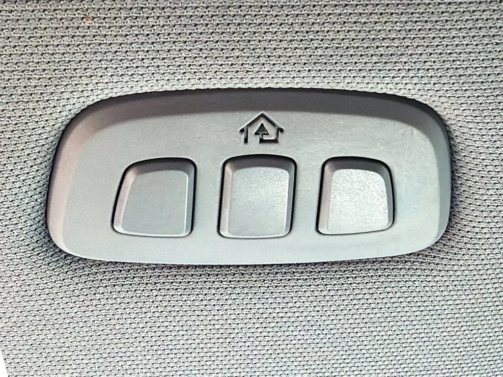 Used 2024 Gray Metallic Ford Limited image 12