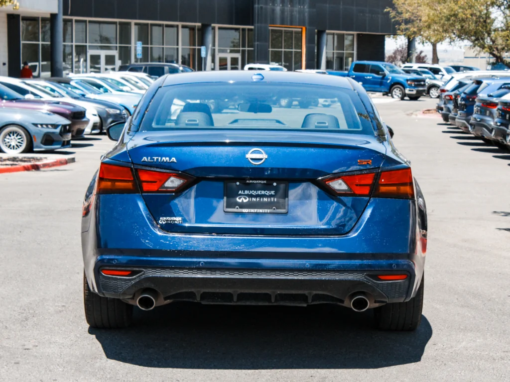 Used 2024 Deep Blue Pearl Nissan 2.5 SR image 6