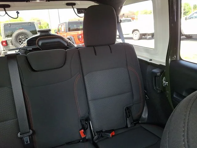 Used 2021 Green Jeep Unlimited Rubicon image 20