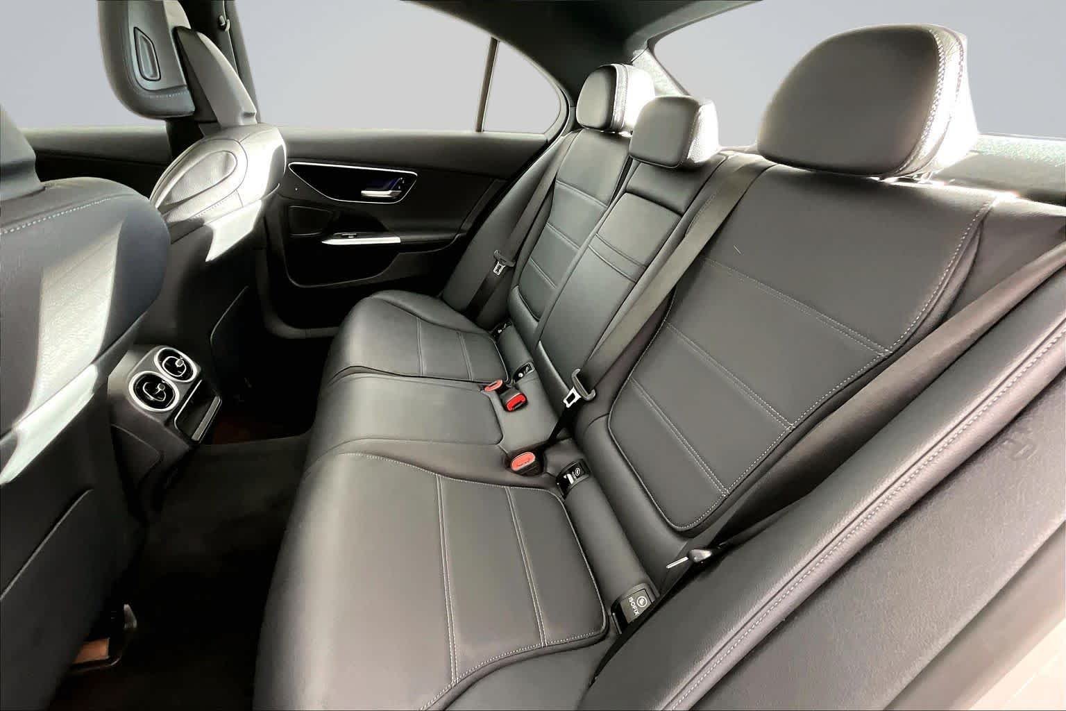 2024 Mercedes-Benz C-Class Sedan C 300 - Photo 13