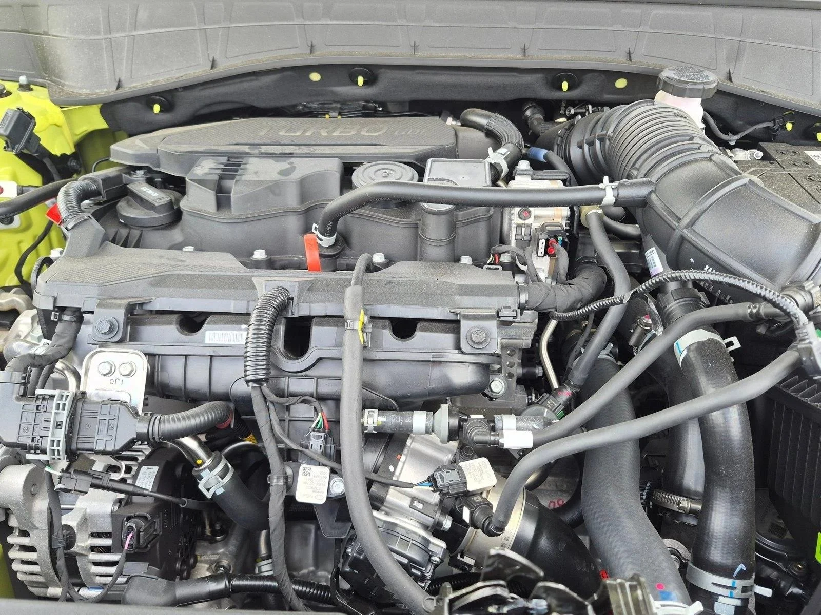 Used 2025 Neoteric Yellow Hyundai Limited image 23