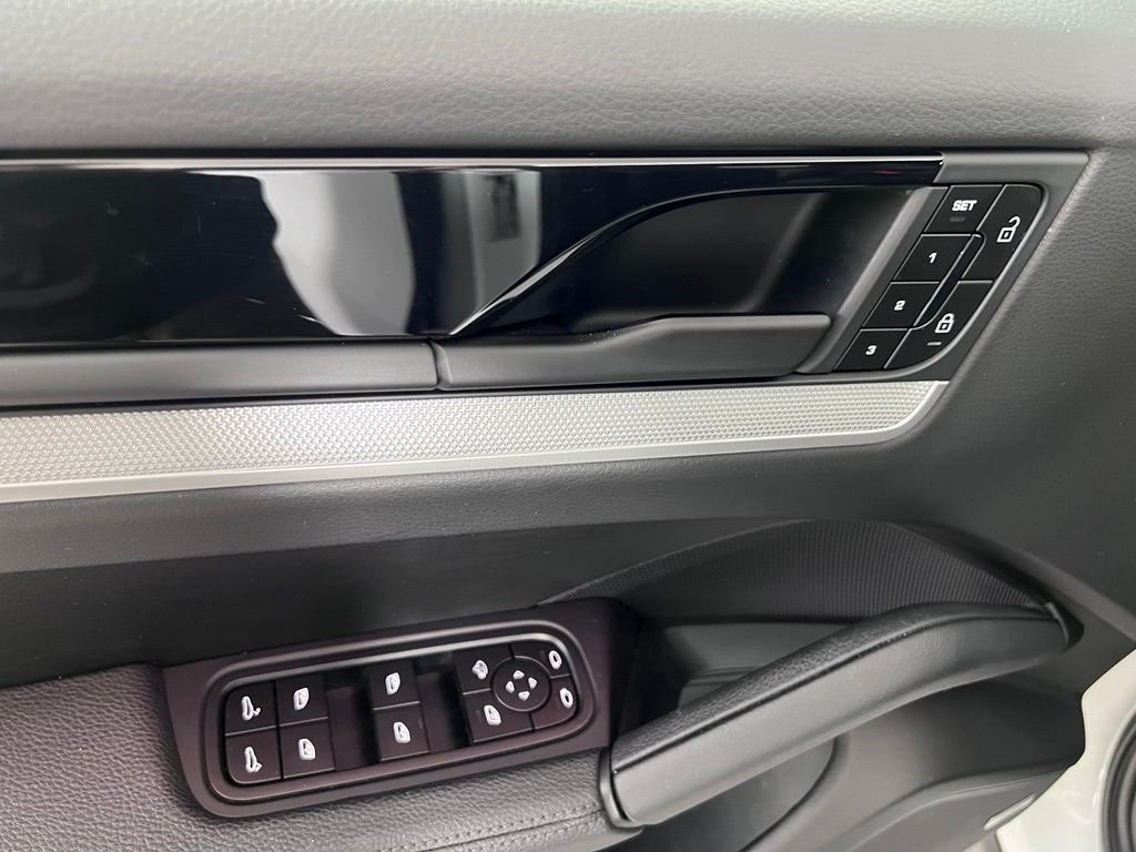 Certified Used 2024 White Porsche  image 27