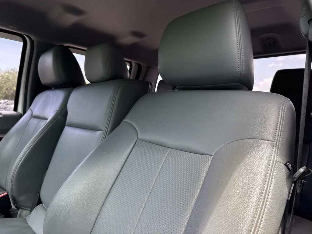Used 2016 White Ford XL image 28