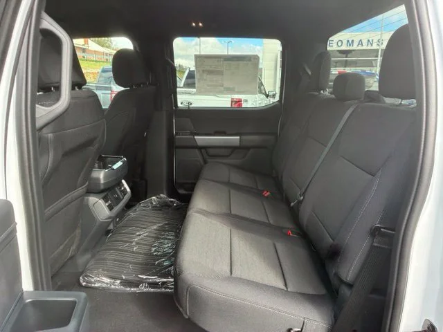 New 2026 Oxford White Ford XLT image 23
