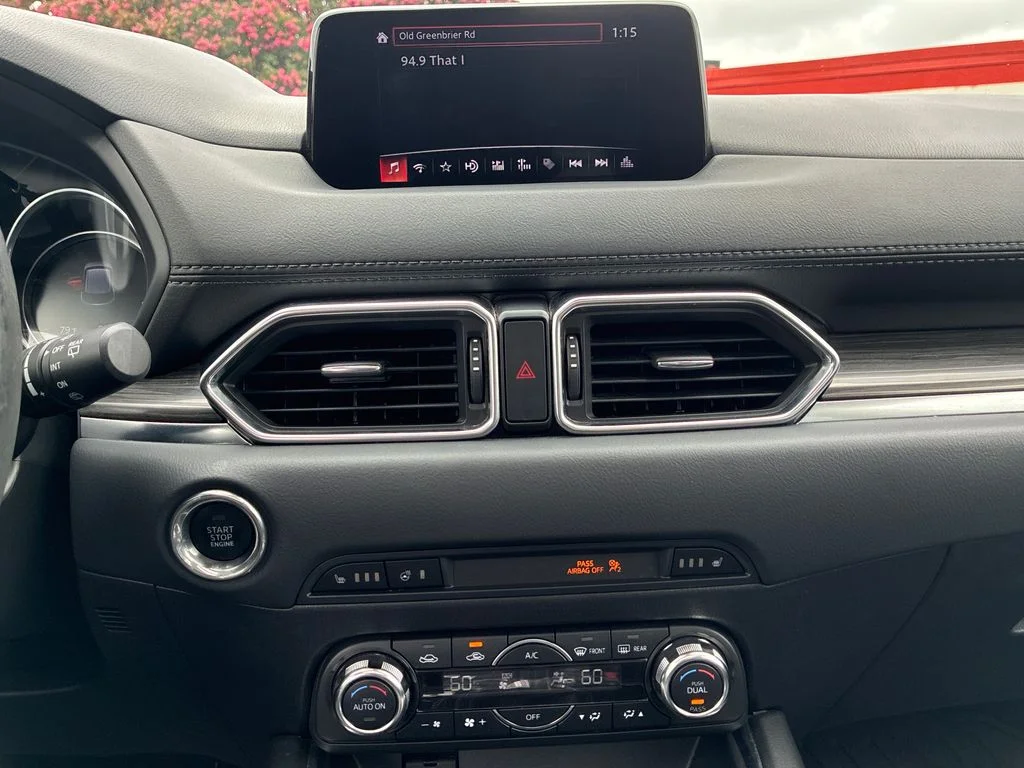 Used 2018 Red Mazda Grand Touring image 19