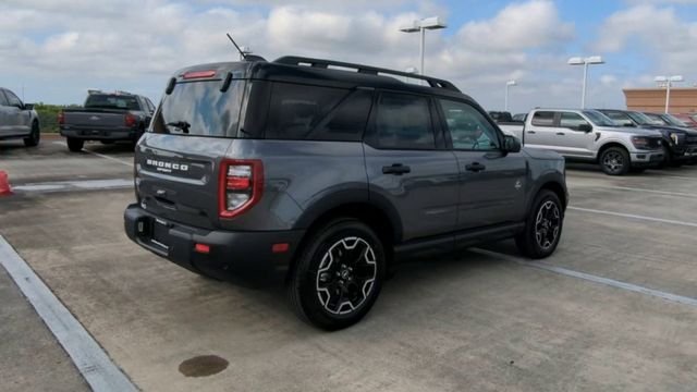 New 2026 Carbonized Gray Metallic Ford Outer Banks® image 84