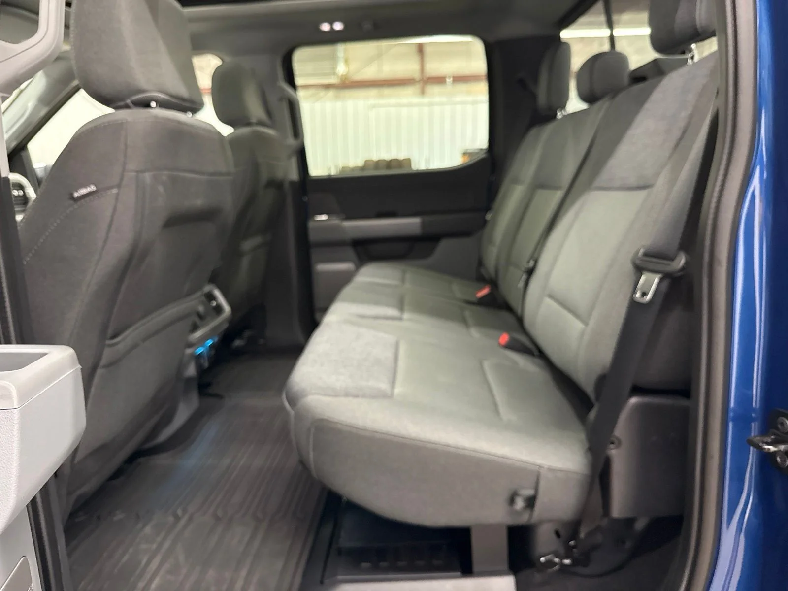Used 2024 Blue Metallic Ford XLT image 27