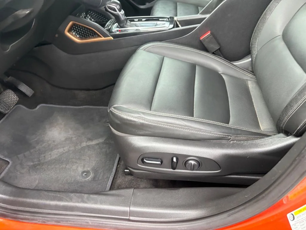 Used 2022 Red Chevrolet ACTIV image 24