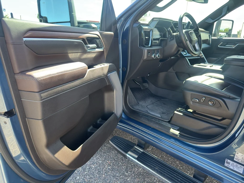 Used 2025 Downpour Metallic GMC Denali image 13